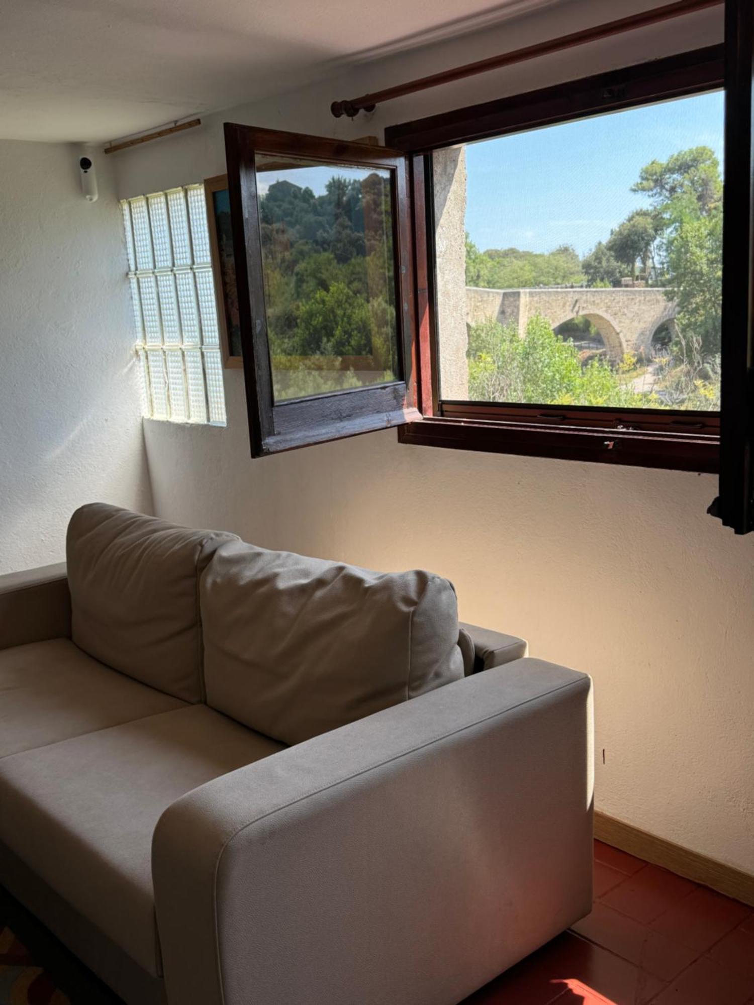 Besalu Pont Vell Apartment Ngoại thất bức ảnh